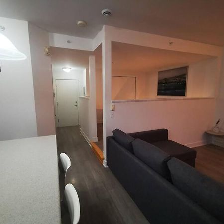 Appartement Lovely Studio In Longueuil, Near Downtown Montreal Extérieur photo
