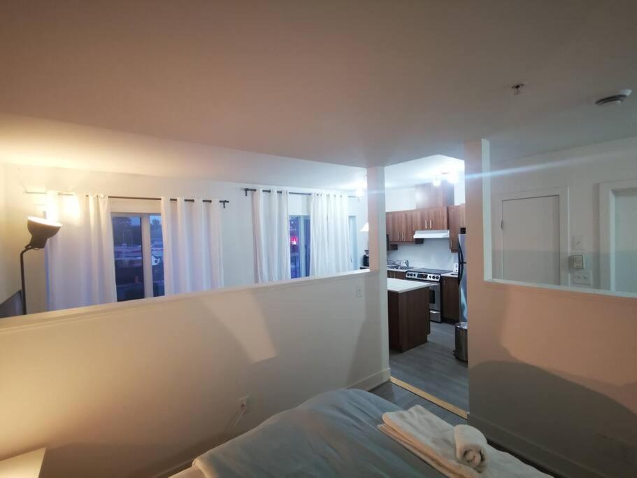 Appartement Lovely Studio In Longueuil, Near Downtown Montreal Extérieur photo